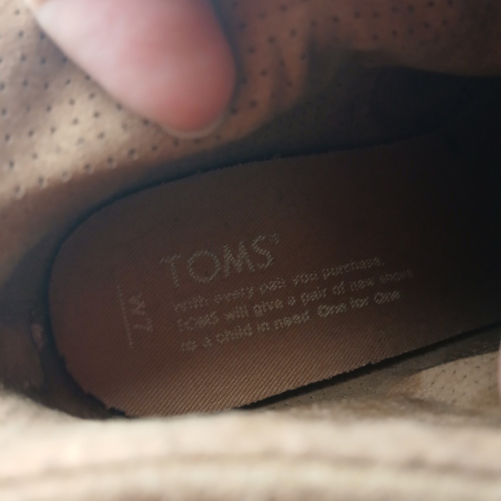 TOMS Suede Ankle Booties Size 7 Tan Tassel Back Zip Stacked Block Heel Boho - Picture 5 of 10